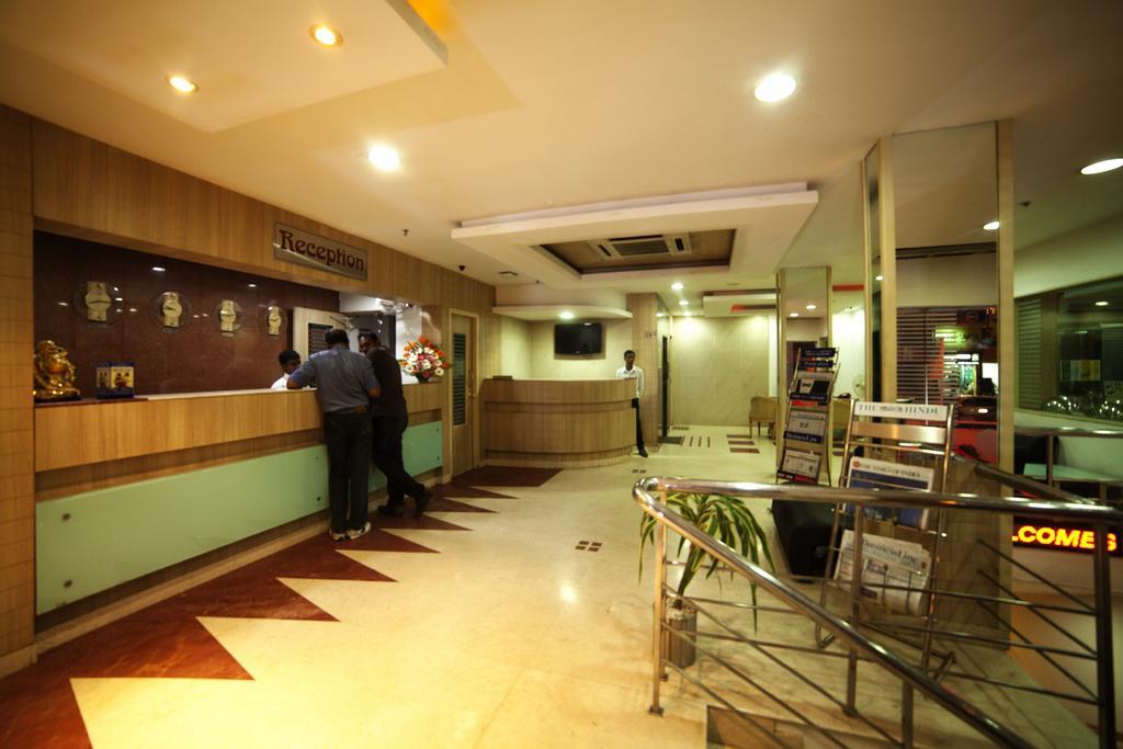 เดอะ สุริยา เรซิเดนซี Hotel เชนไน ภายนอก รูปภาพ