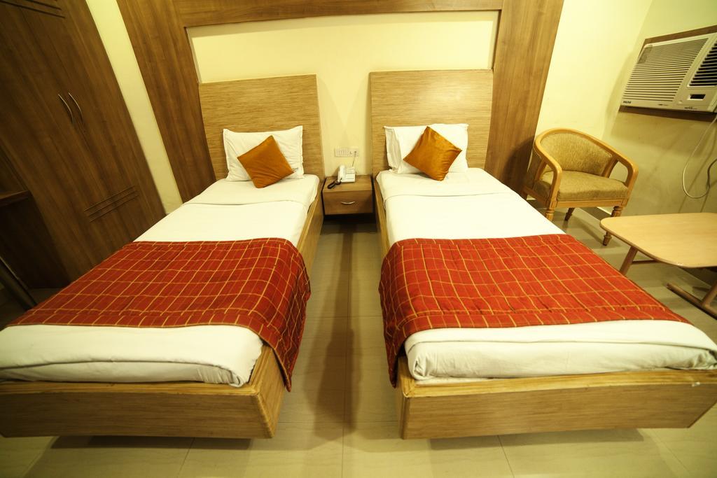 เดอะ สุริยา เรซิเดนซี Hotel เชนไน ห้อง รูปภาพ
